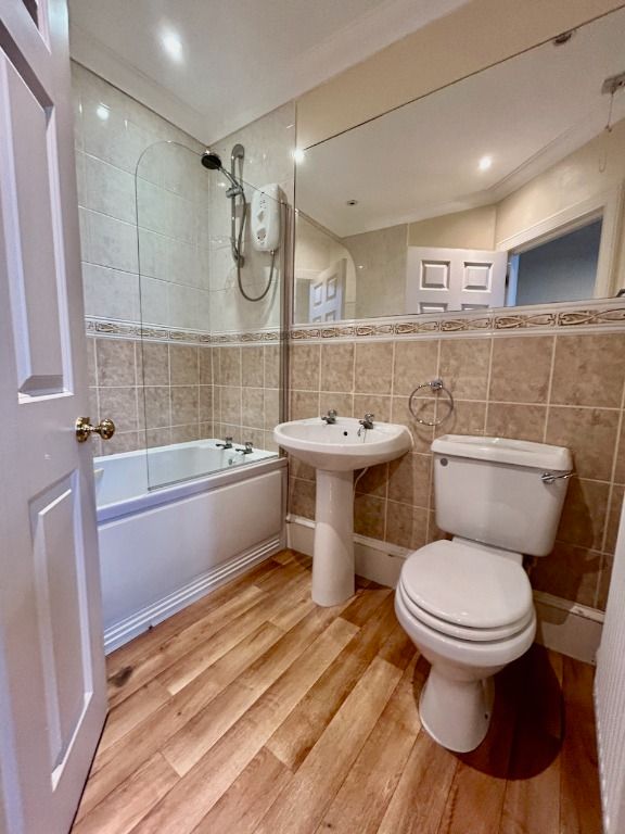 Additional image 8 of 3 bed flat to rentTay Street, Perth, Perthshire PH1