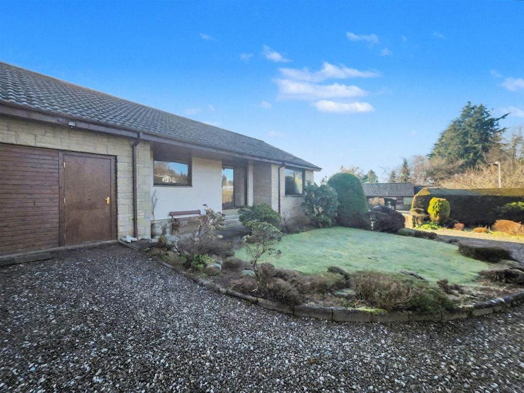 Additional image 2 of 2 bed detached bungalow to rentPerth Road, Crieff PH7
