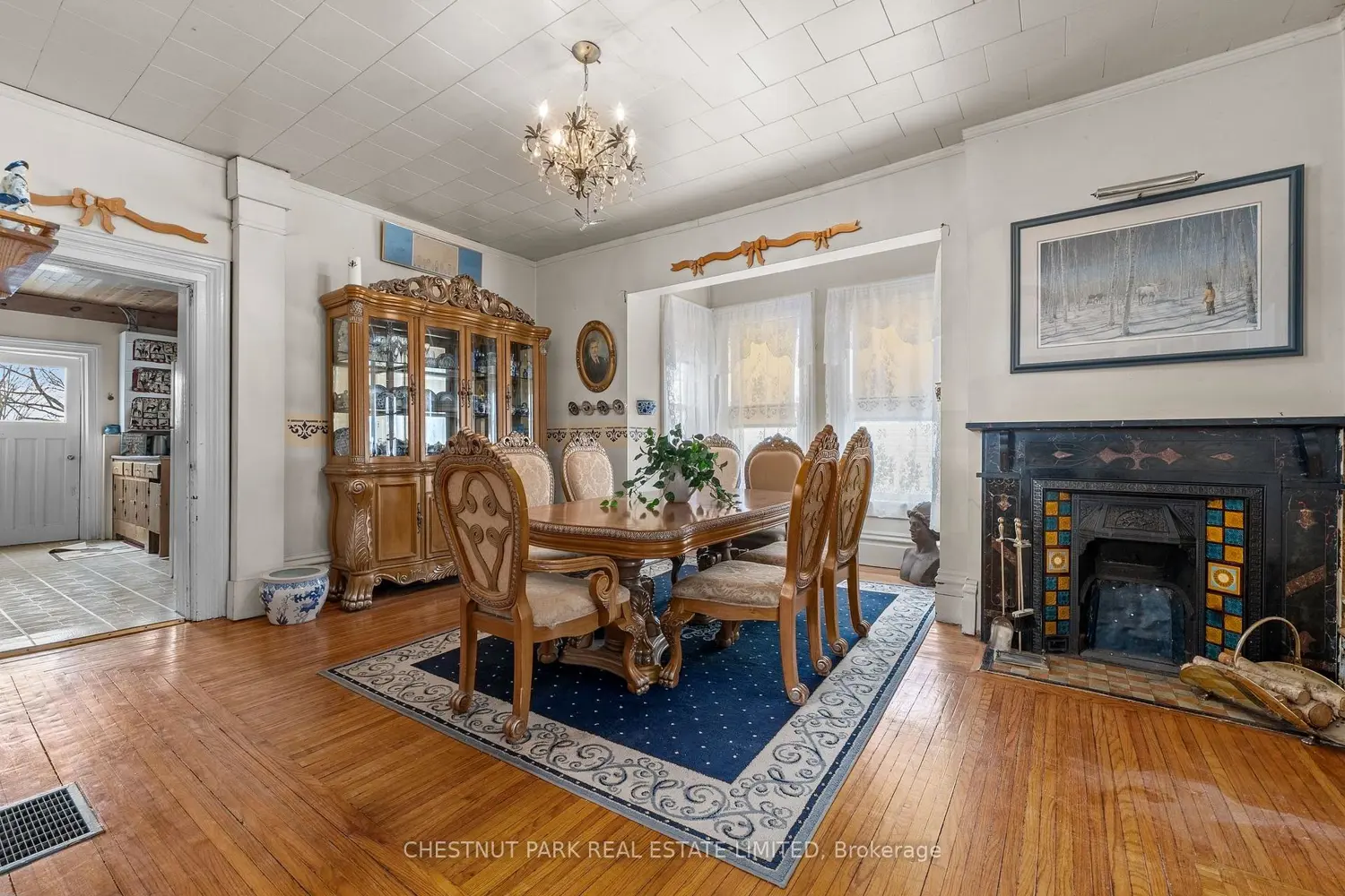 12 Maple Avenue photo 5