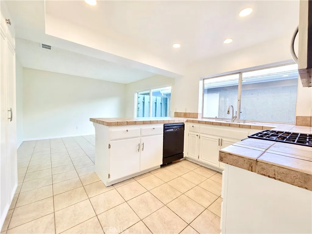 Additional image 13 of 8901 Serapis Avenue Unit 25, Downey, CA 90240