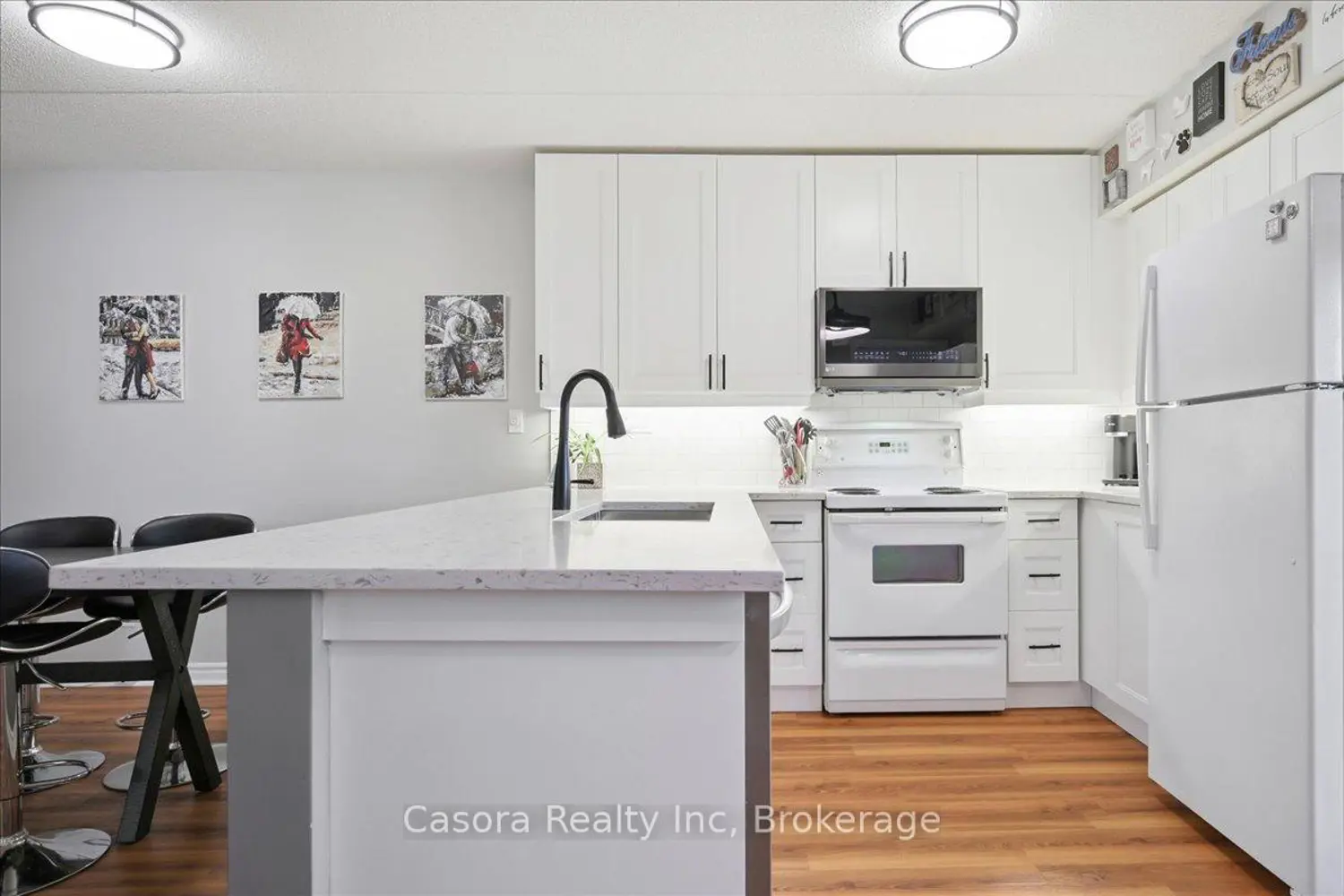 Additional image 9 of 1431 Walkers Line #301