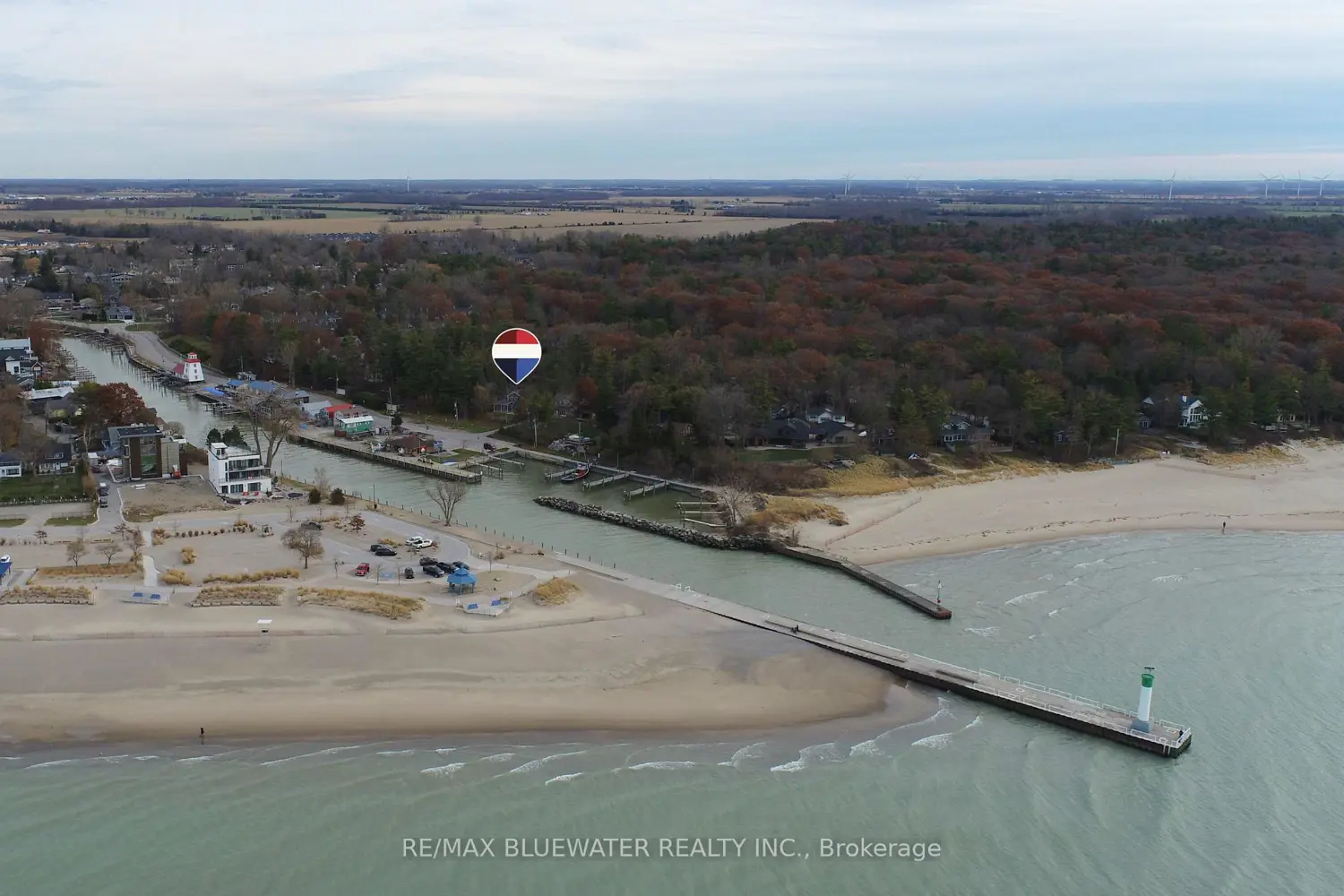 Additional image 5 of 82 River Road