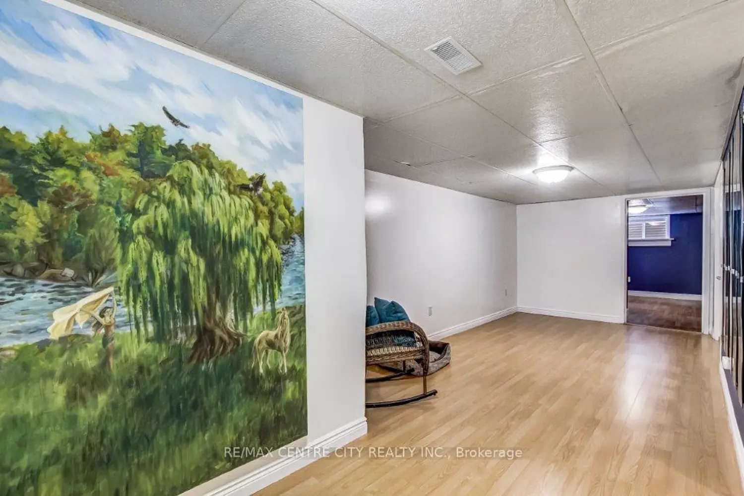 Additional image 19 of 2 Aldersbrook Crescent