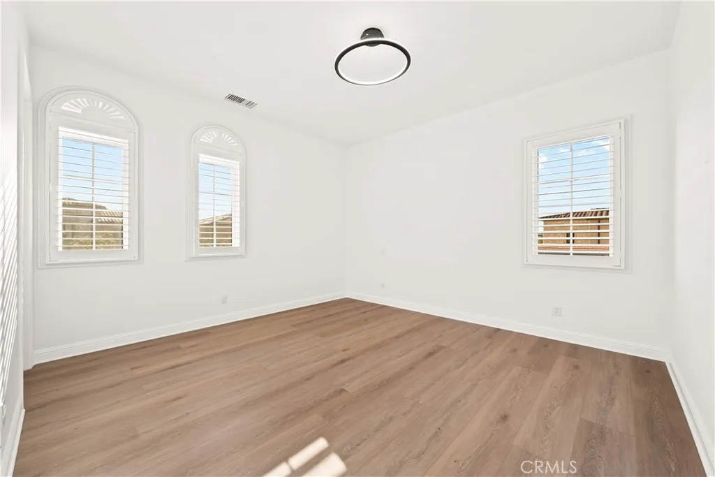 Additional image 56 of 221 Clear Fls, Irvine, CA 92602