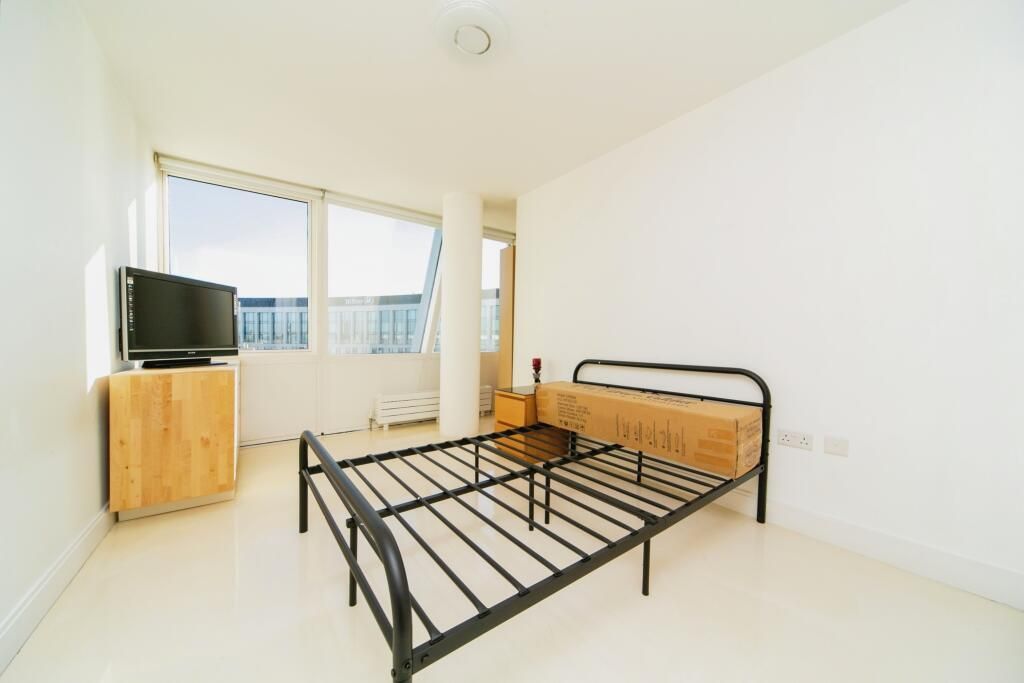 Additional image 9 of 3 bed flat to rentStrand Street, Liverpool L1