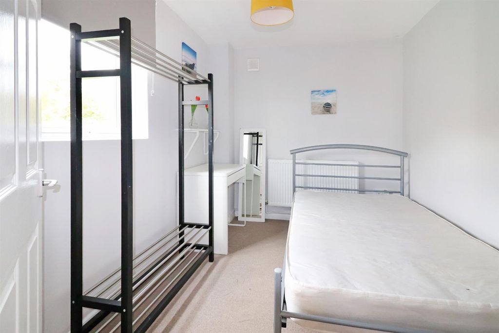 Additional image 4 of 4 bed flat to rentHayfield Road, Oxford OX2