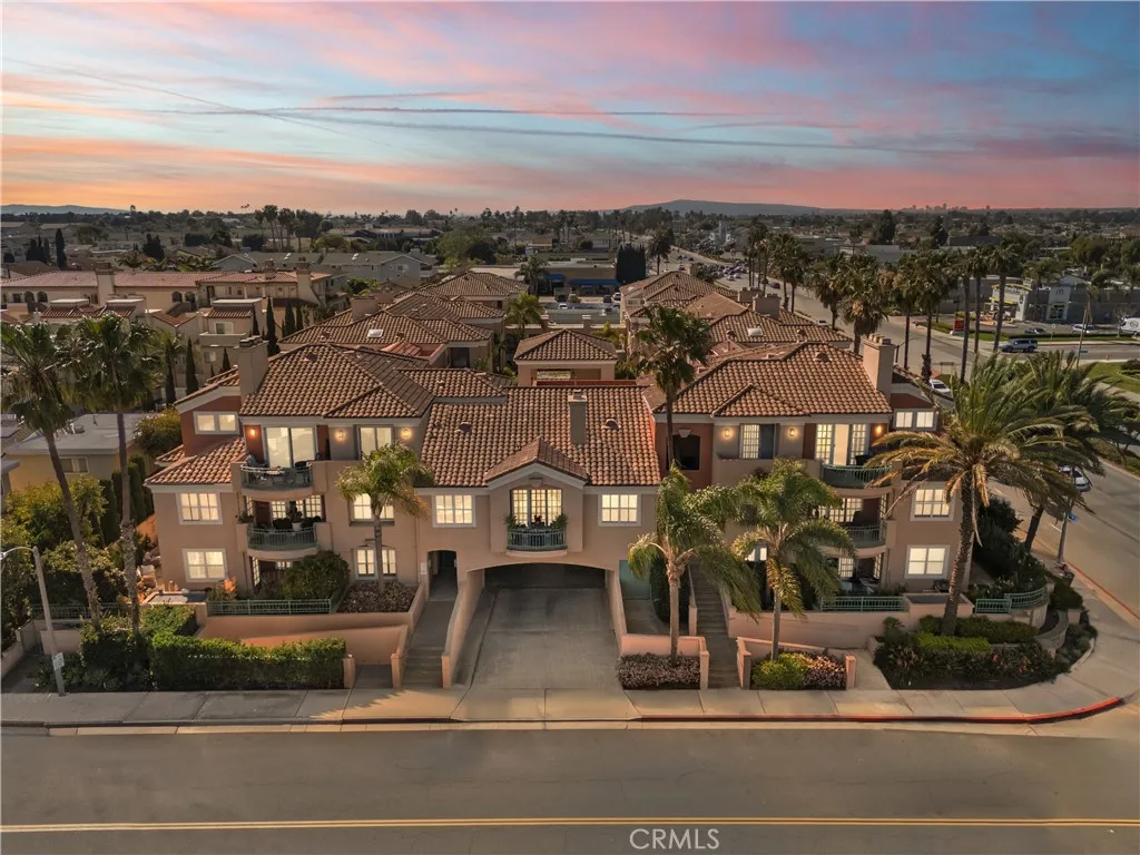 Additional image 3 of 5142 Warner Ave Unit 209, Huntington Beach, CA 92649