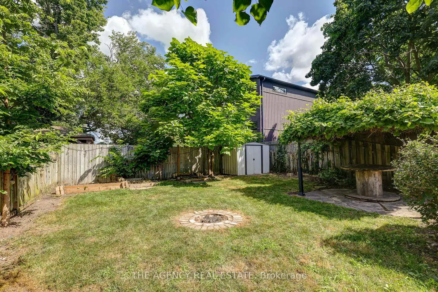 Additional image 16 of 18 May Street