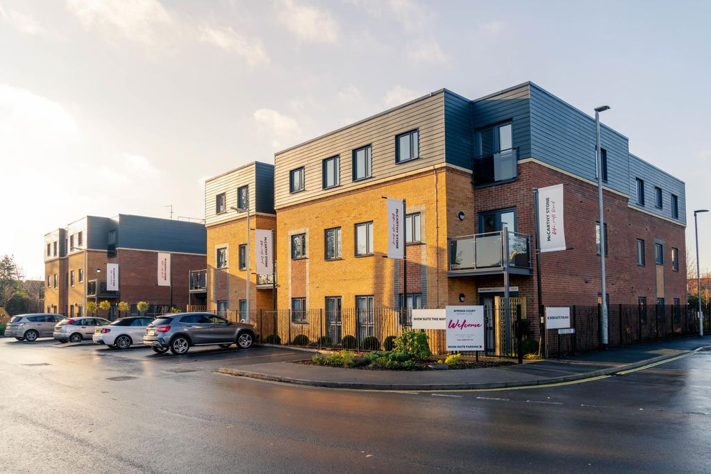 Additional image 16 of 2 bed flat to rentField Close, Cottingham HU16