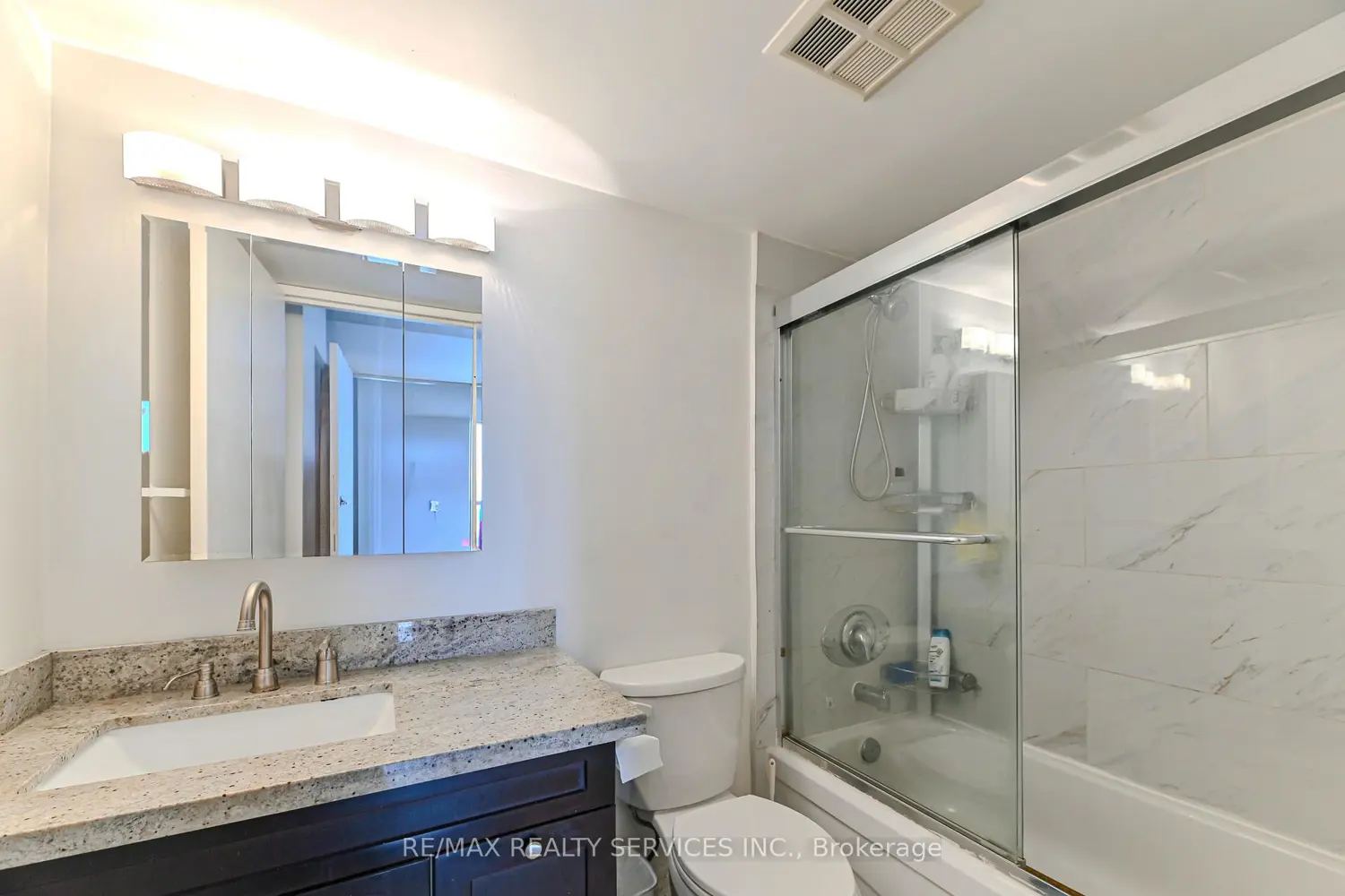 Additional image 16 of 35 Trailwood Drive 1911