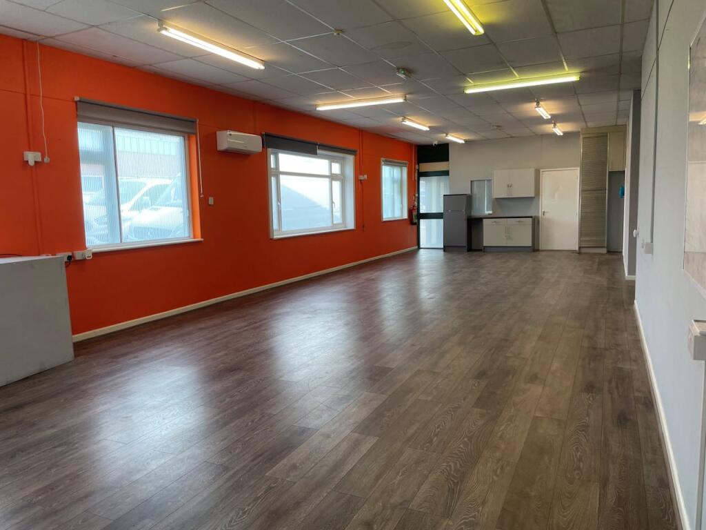 Additional image 4 of 10 Buckland Road, Pen Mill Trading Estate, Yeovil, BA21 5EA