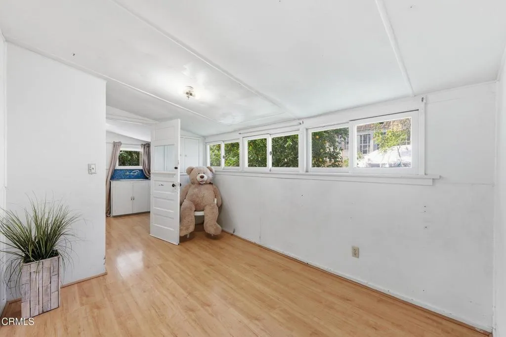 Additional image 74 of 916 E Santa Paula Street, Santa Paula, CA 93060