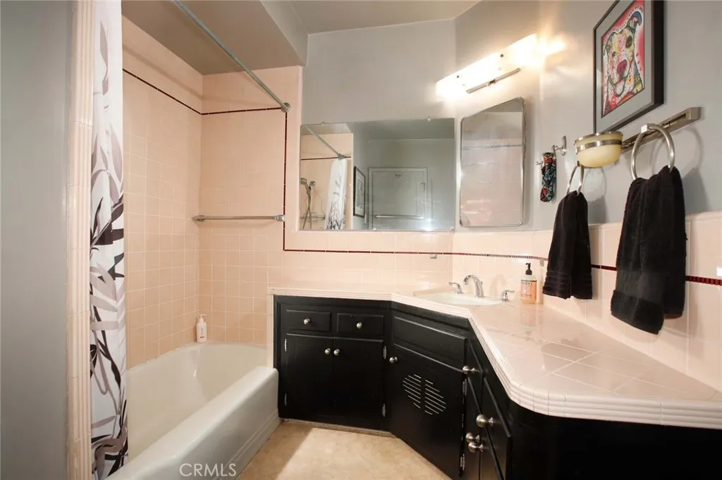 Additional image 52 of 10319 Russett Ave, Sunland, CA 91040