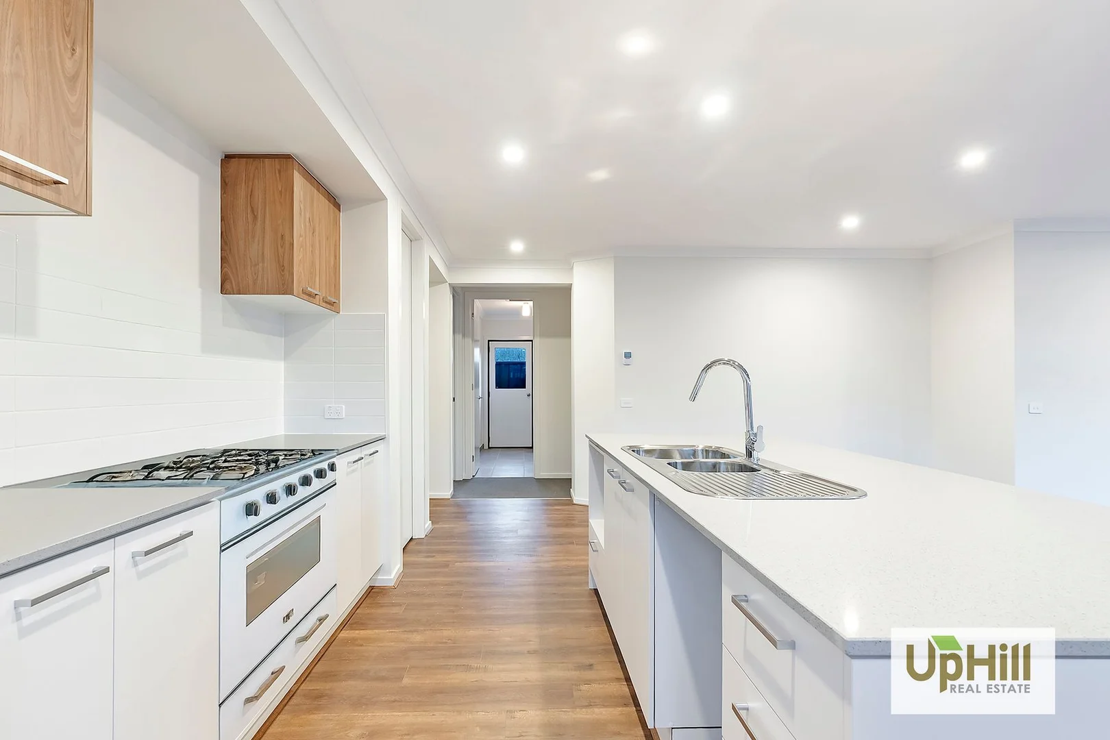 Additional image 6 of 8 Eildon Avenue, Clyde VIC 3978