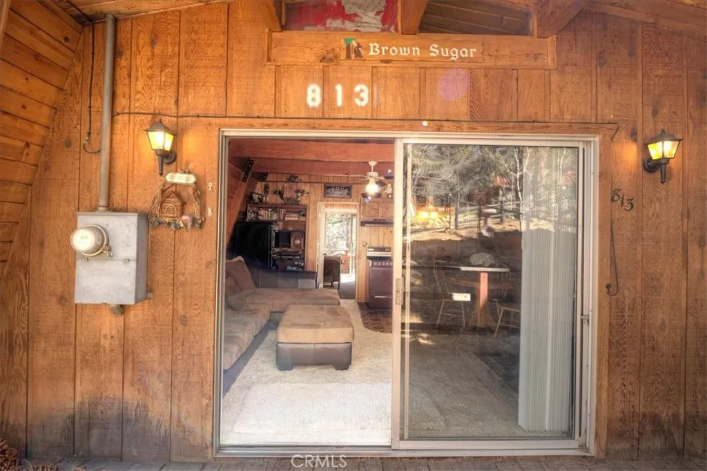 Additional image 38 of 813 Cedar Lane, Sugarloaf, CA 92386