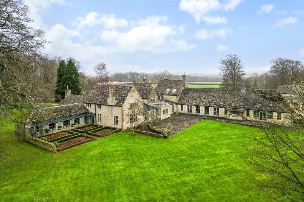 Additional image 38 of 6 bed detached house to rentBagendon, Cirencester, Gloucestershire GL7