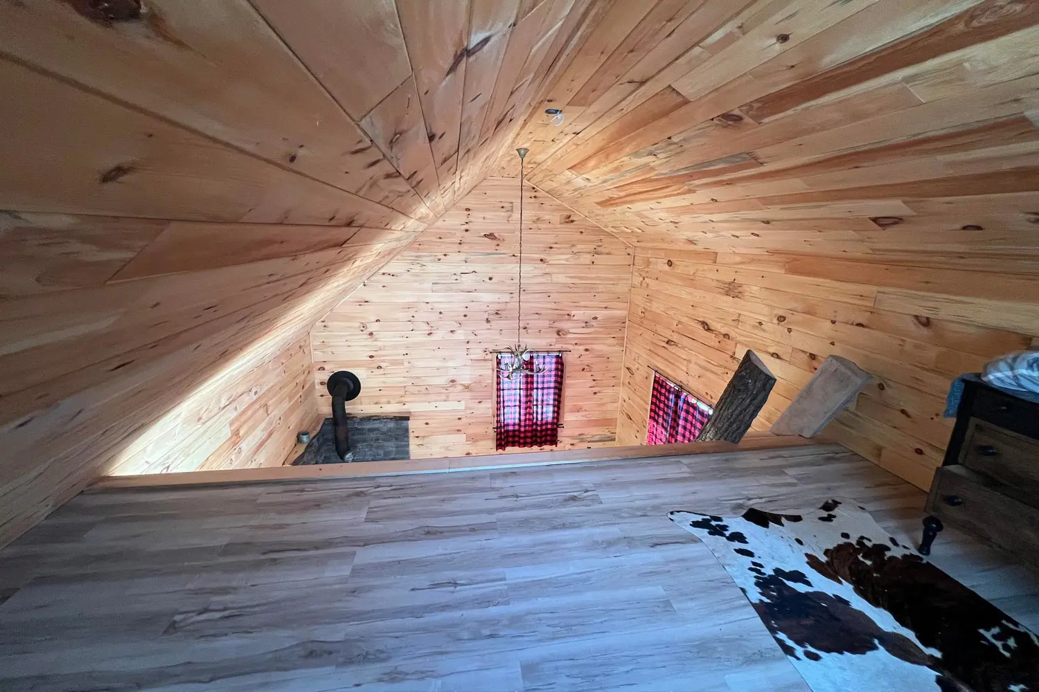 Additional image 8 of 00 Ross Trail