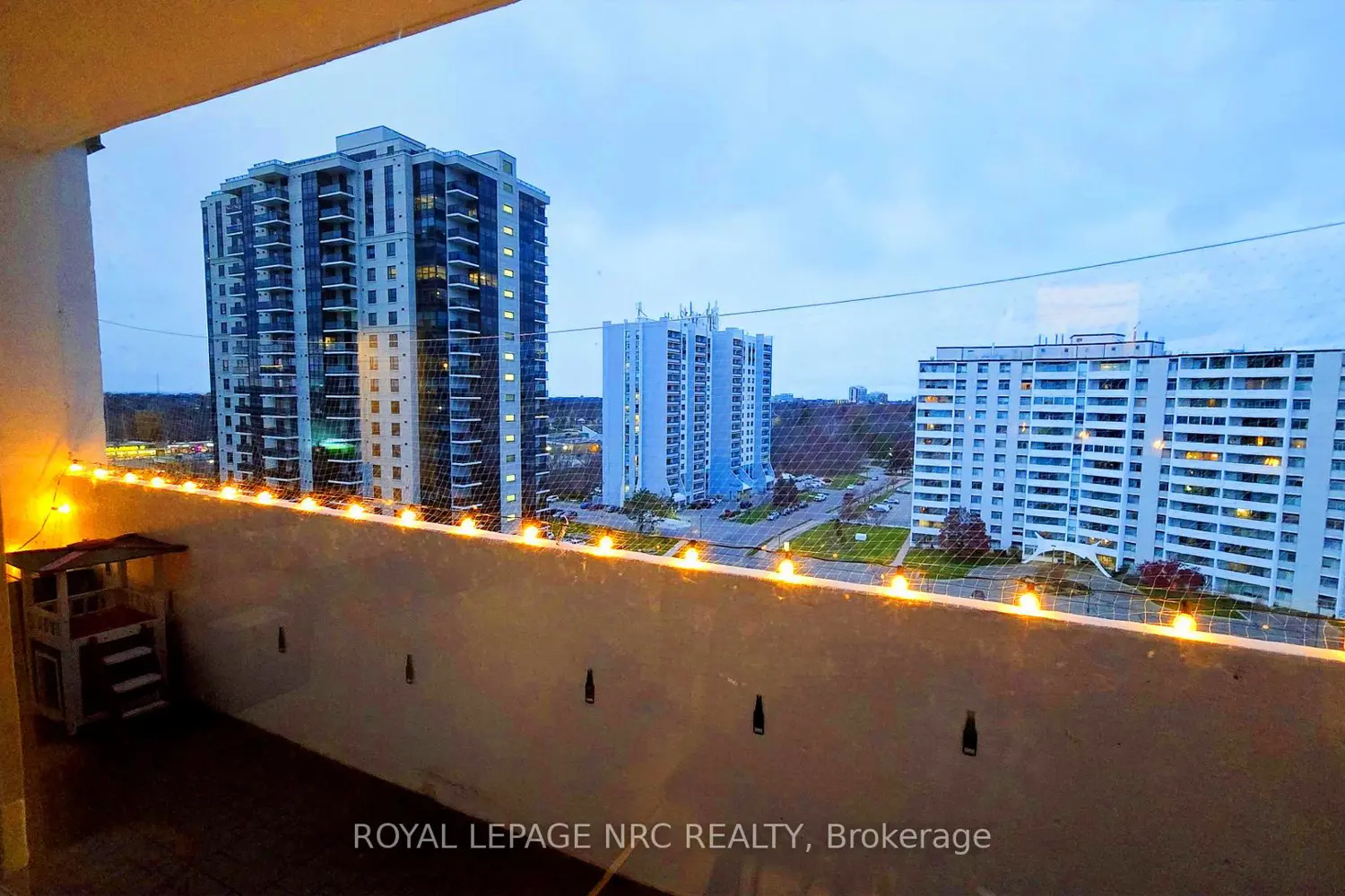 Additional image 19 of 35 Towering Heights Boulevard 1108