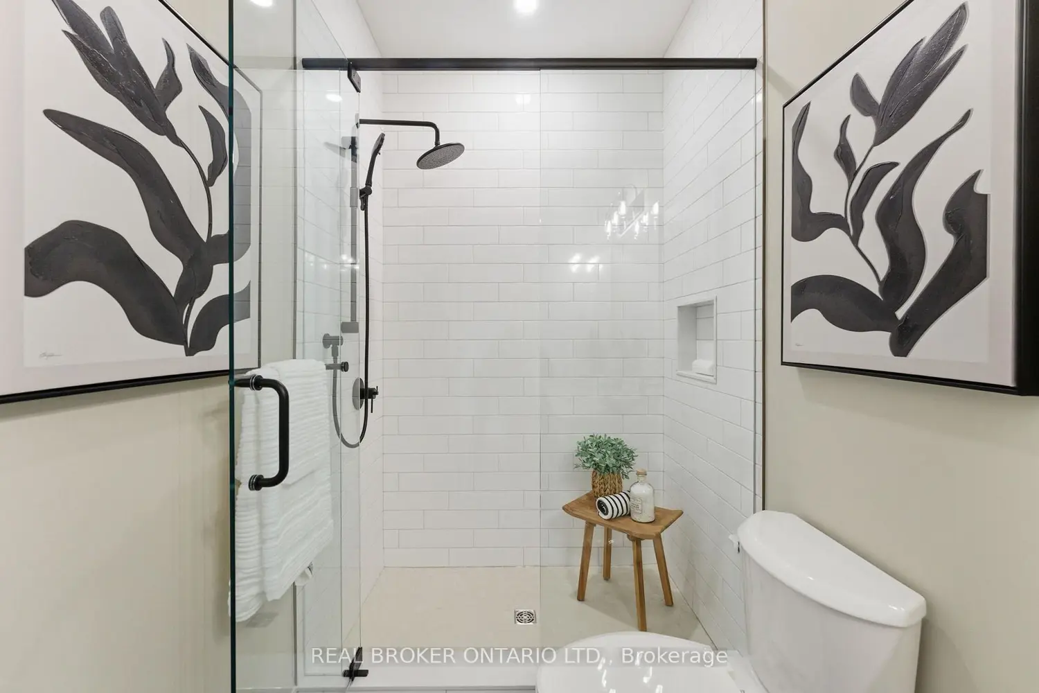 Additional image 12 of 29 Weymouth Street Unit 17