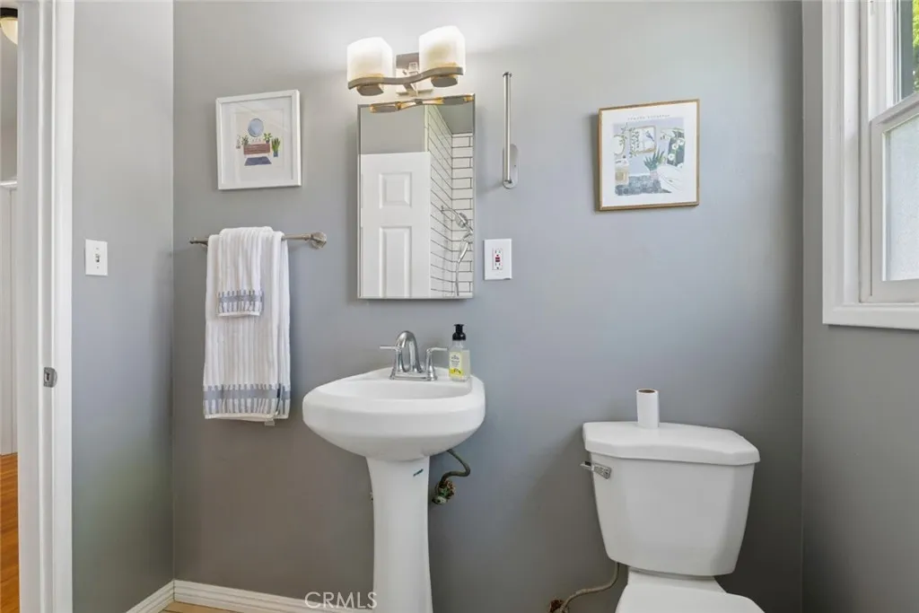 Additional image 20 of 1843 Kenneth Way, Pasadena, CA 91103