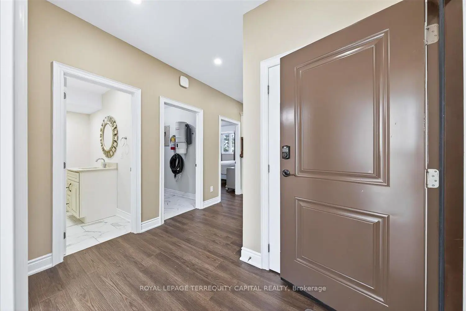 Additional image 10 of 30 Indianola Crescent