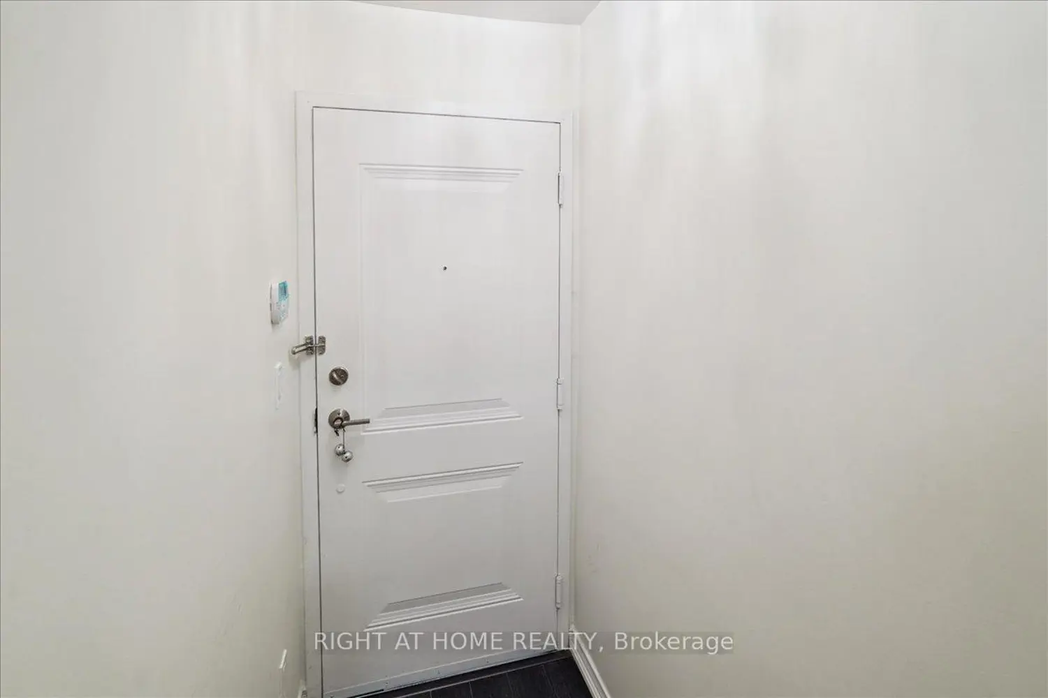 Additional image 4 of 90 Orchid Place Drive 304