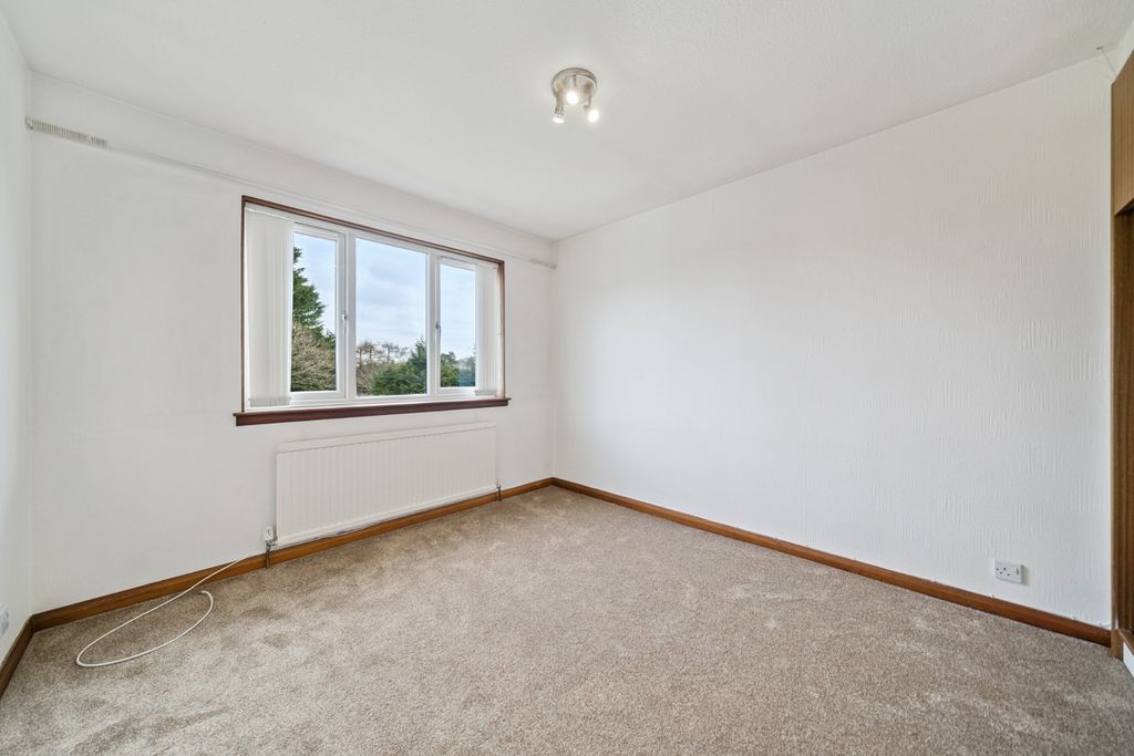 Additional image 10 of 4 bed detached house to rentWarnock Road, Newton Mearns, Glasgow G77