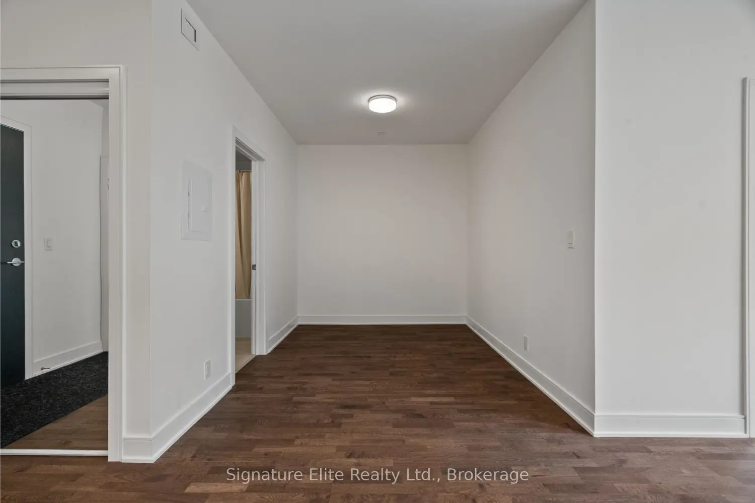 Additional image 4 of 1575 Lakeshore Road G28