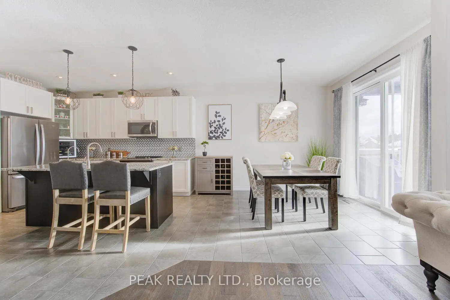 Additional image 9 of 20 Stier Road