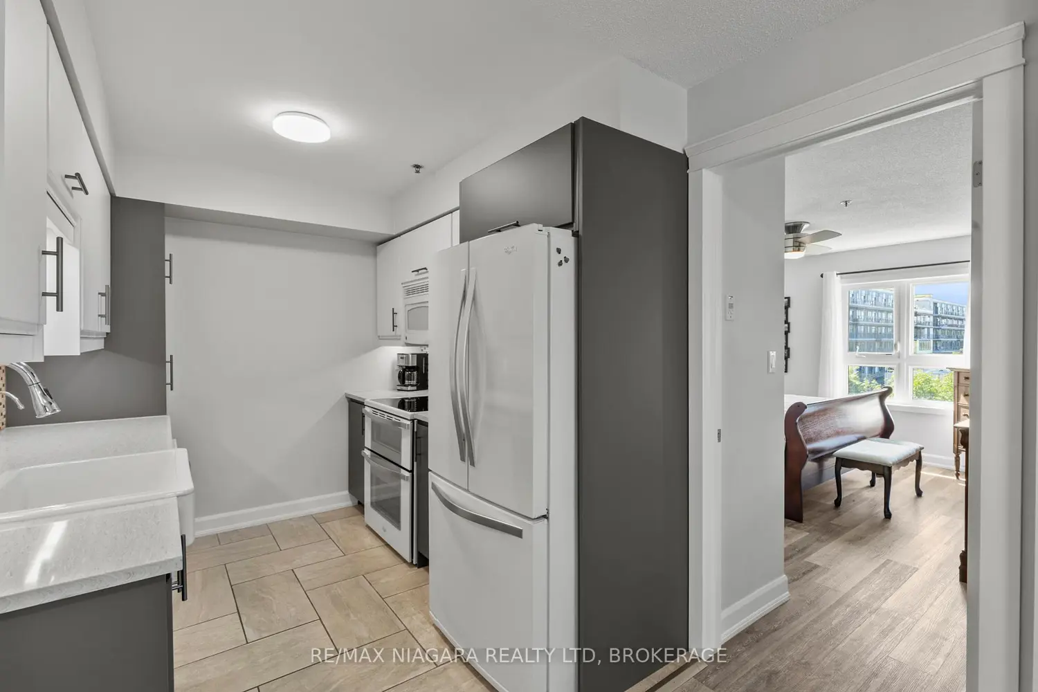 Additional image 7 of 330 Prince Charles Drive 1304