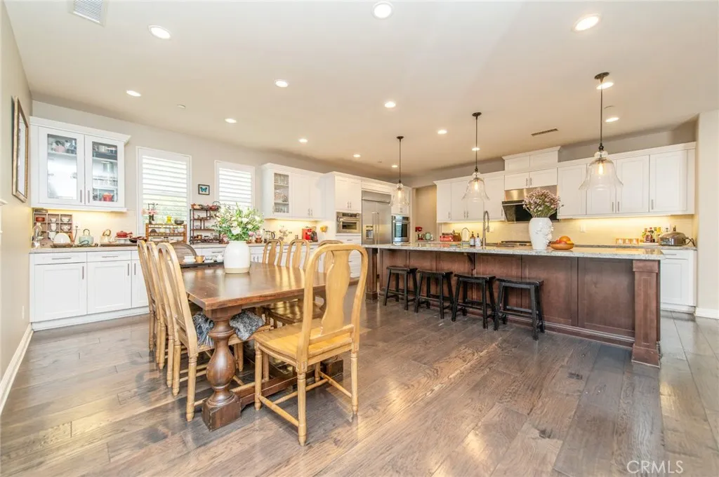 Additional image 17 of 220 Barnes Road, Tustin, CA 92782