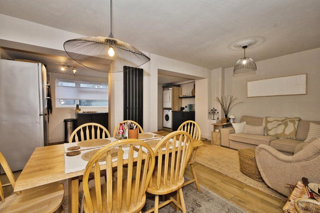 Additional image 9 of Mullins Close, Wells