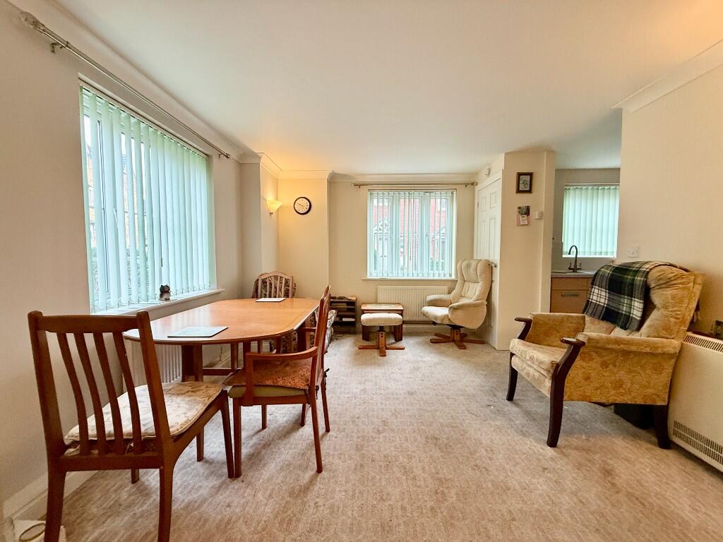 Additional image 6 of Shrewsbury Road, Yeovil, BA21