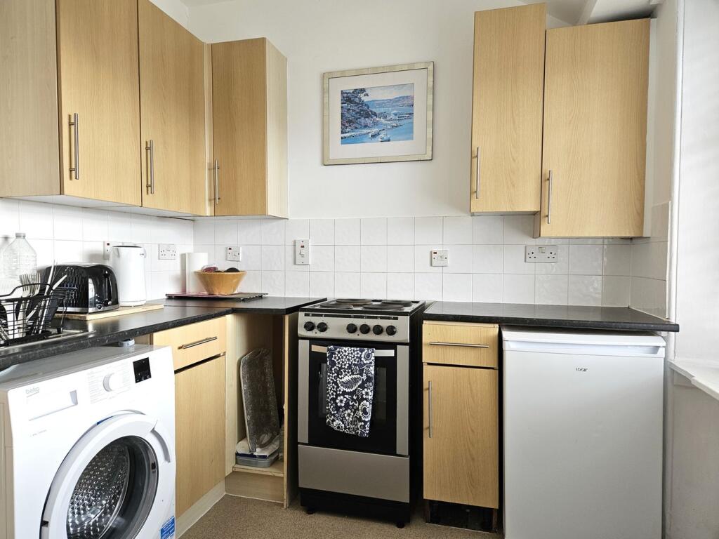 Additional image 5 of Northload Street, Glastonbury, BA6