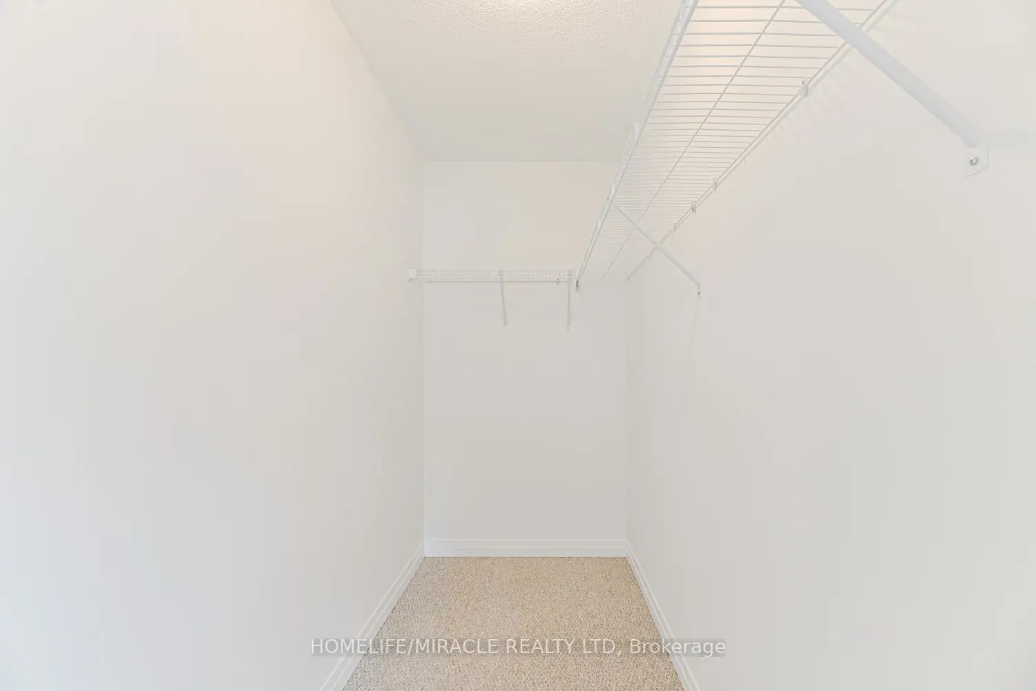 Additional image 11 of 4047 Maitland Street