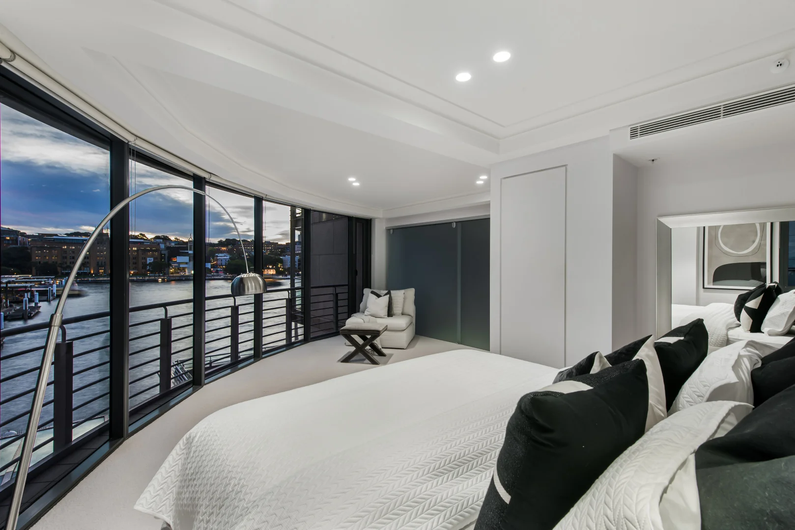 Additional image 10 of 24/7 Macquarie Street, Sydney NSW 2000