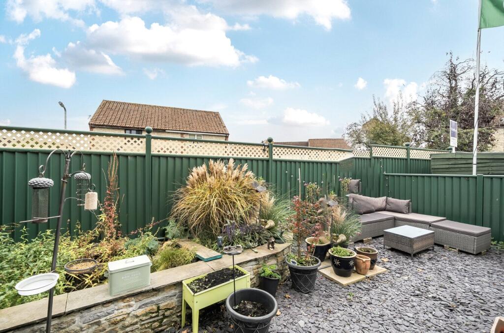 Pines Close, Wincanton, Somerset, BA9