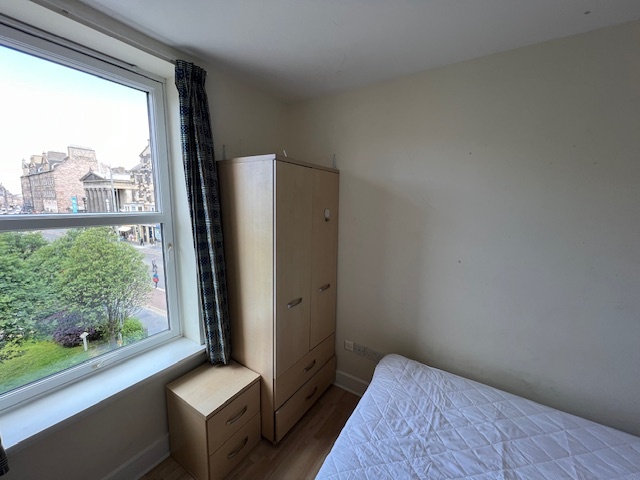 Additional image 8 of 4 Bed Flat, Nicolson Street, EH8, N1 7GU