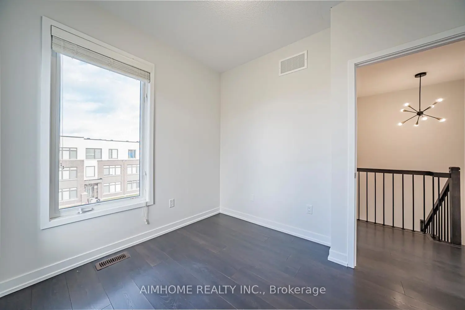 Additional image 13 of 220 Beaveridge Avenue