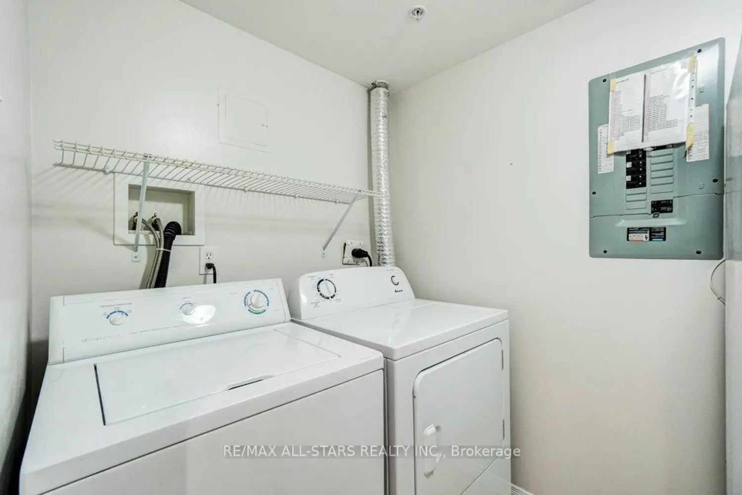 Additional image 13 of 8 Huron Street 303