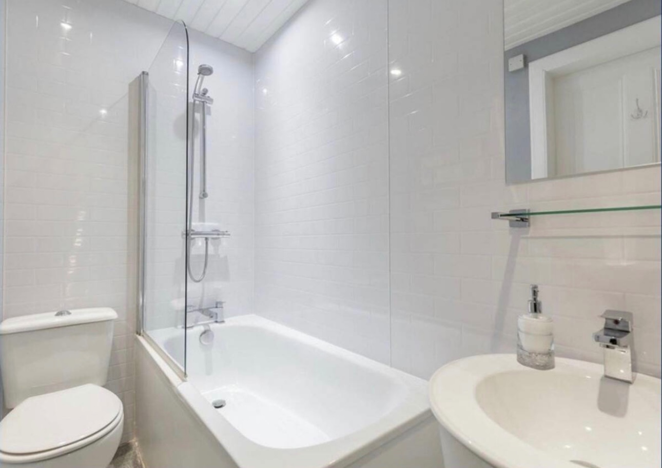 Additional image 13 of 2 Bed Flat, St Mary's, EH1, N1 7GU