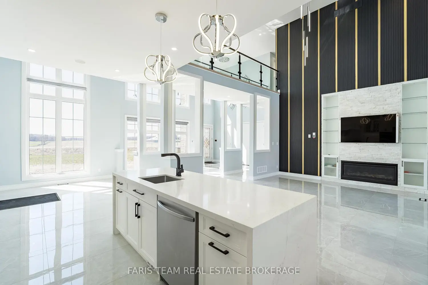 Additional image 3 of 409381 Grey Road 4