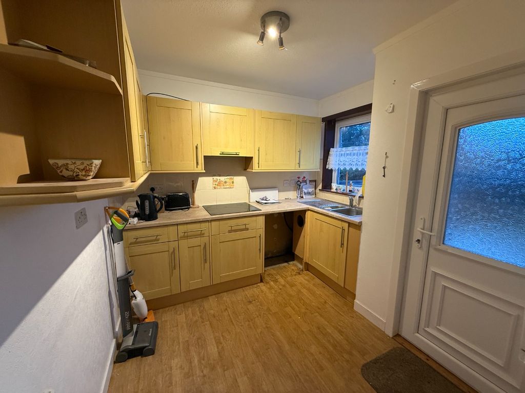 Additional image 4 of 2 bed semi-detached house to rentCarriers Entry, Perth PH1