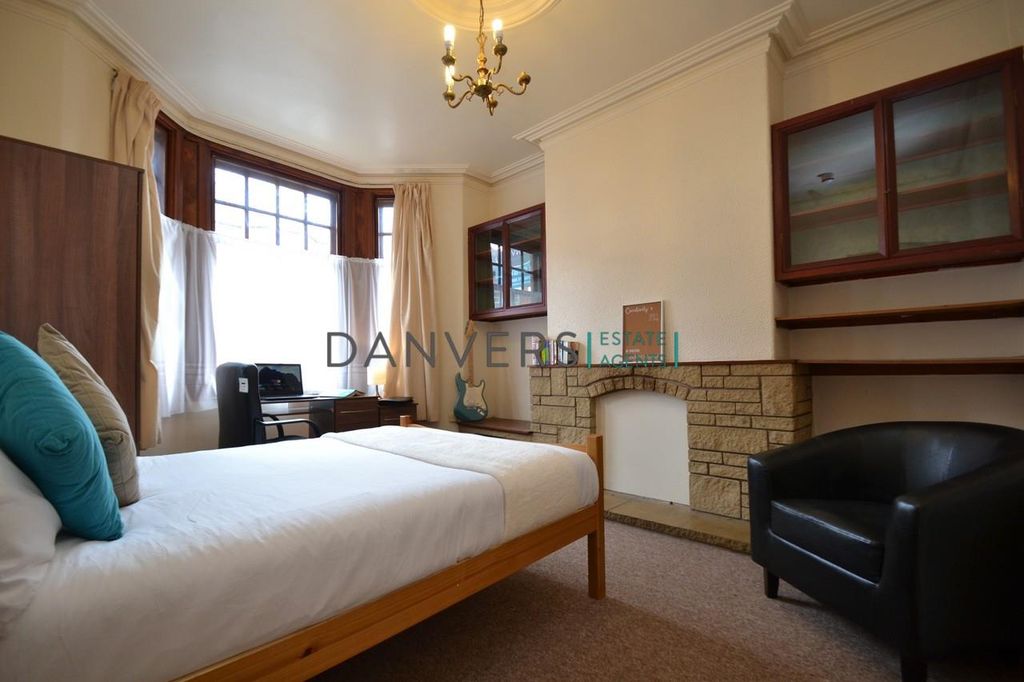 Additional image 4 of 7 bed terraced house to rentStretton Road, Leicester LE3