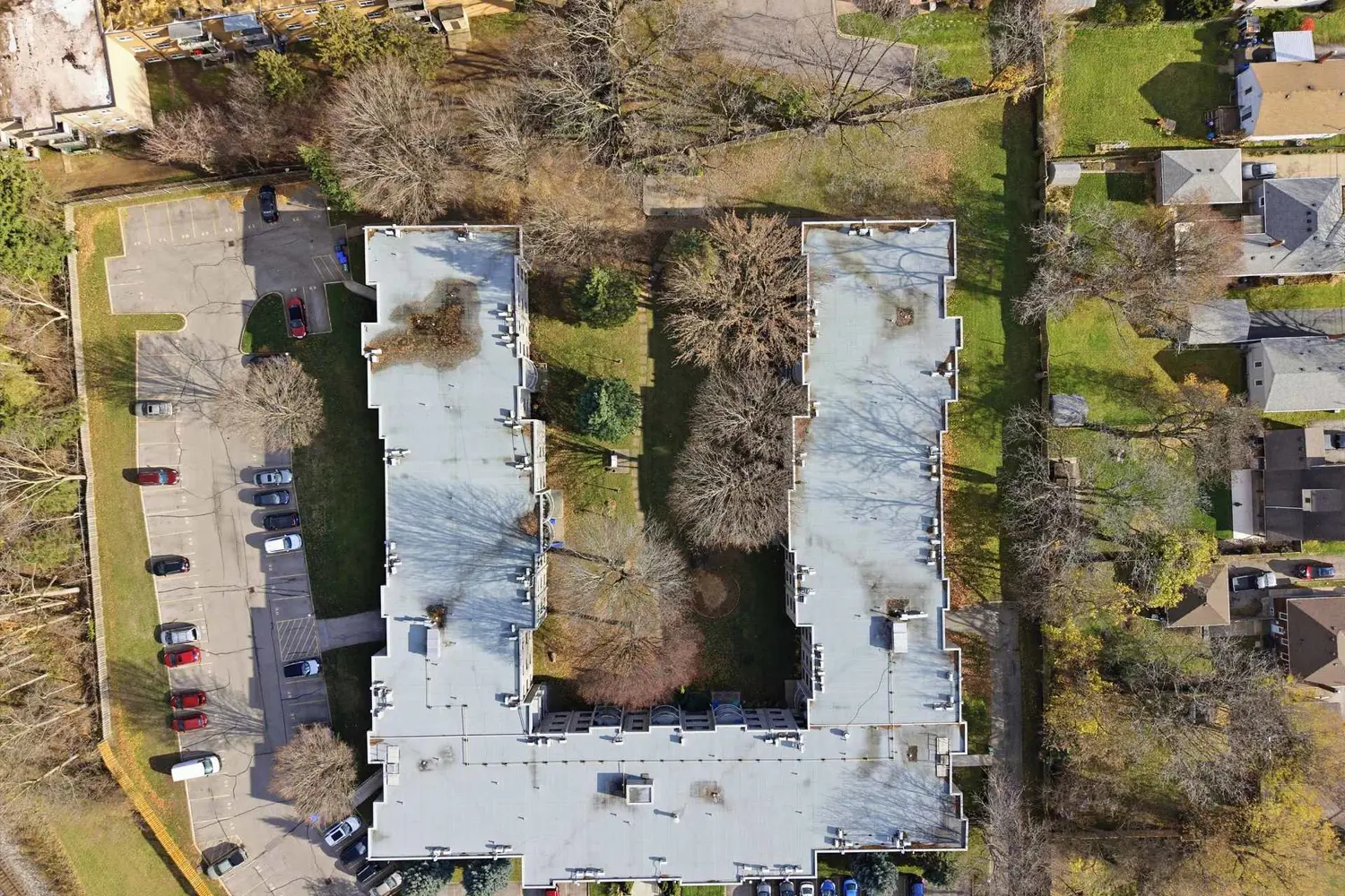 Additional image 9 of 4658 Drummond Road 230