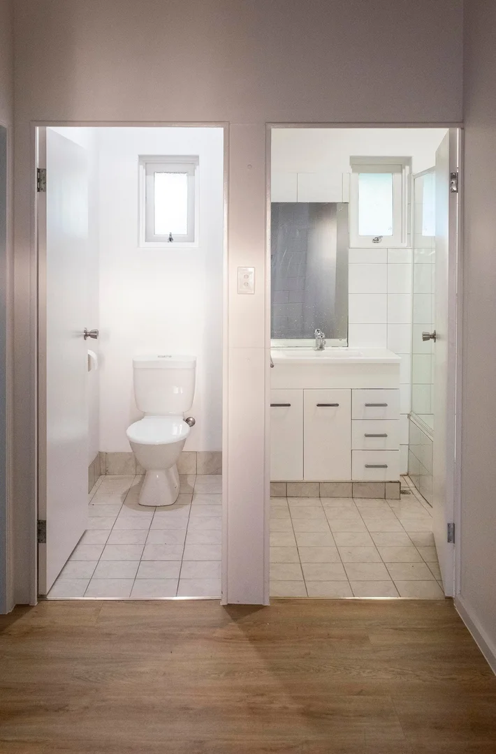 Additional image 11 of 22 Telegraph Terrace, The Gap NT 0870