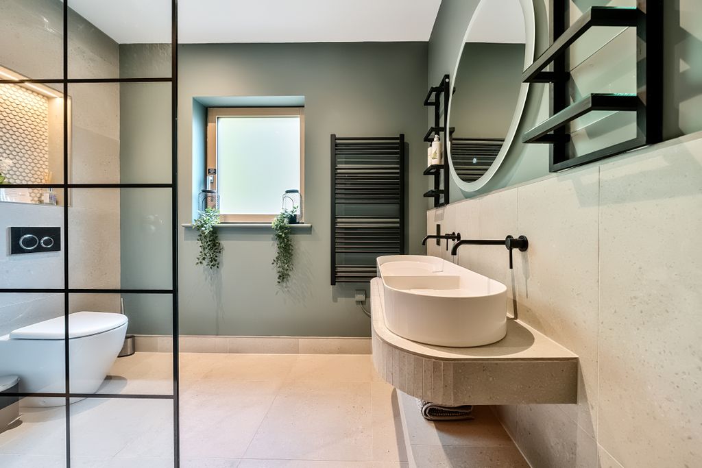 Additional image 7 of 4 bed detached house to rentThe Fisheries, Wiltshire SN11