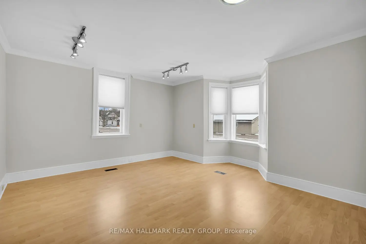 Additional image 8 of 10 Wellington Street