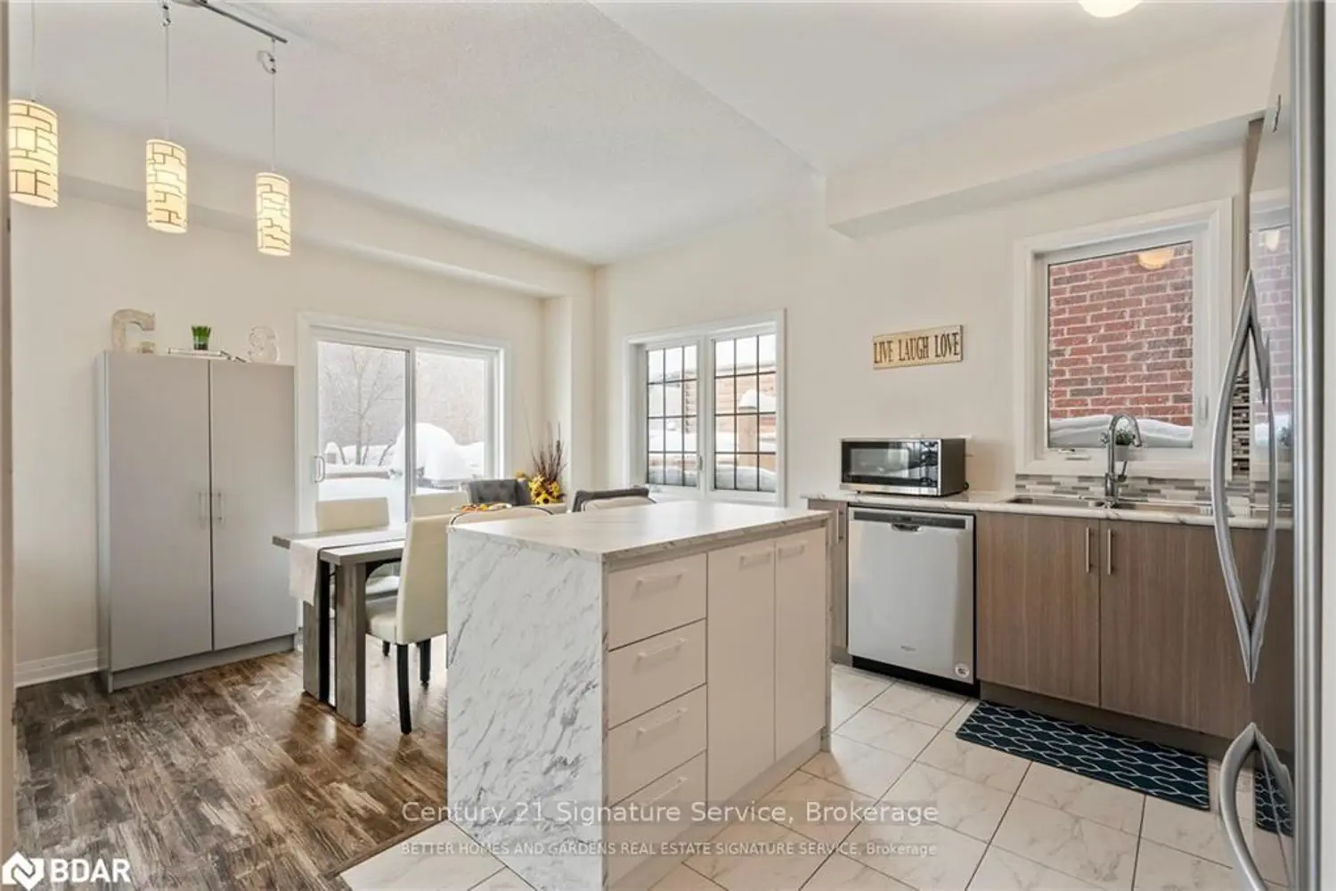 Additional image 7 of 42 Bedford Estates Crescent