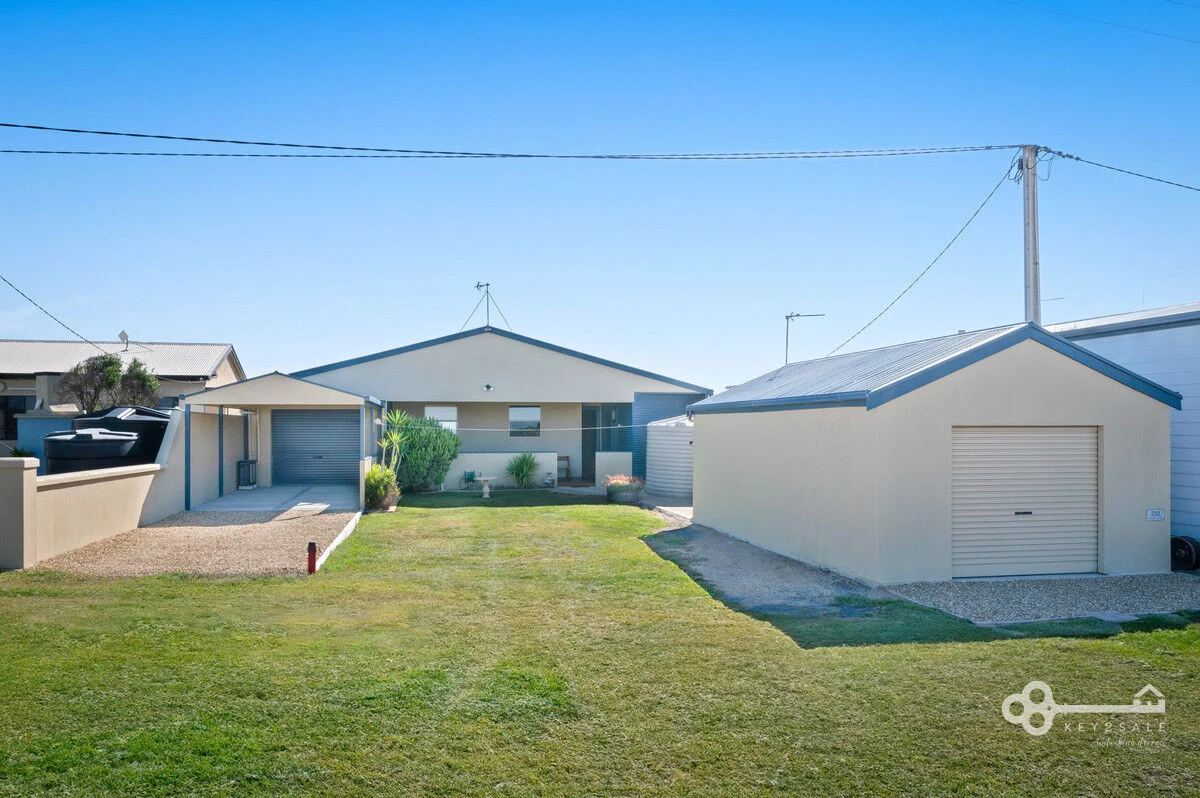 210 Pelican Point Road, Pelican Point SA 5291